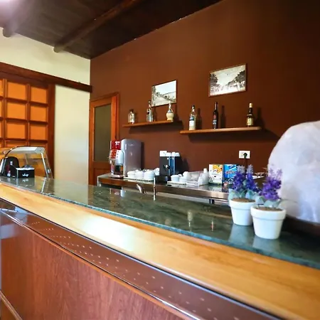 Villa Immersa Nel Verde *